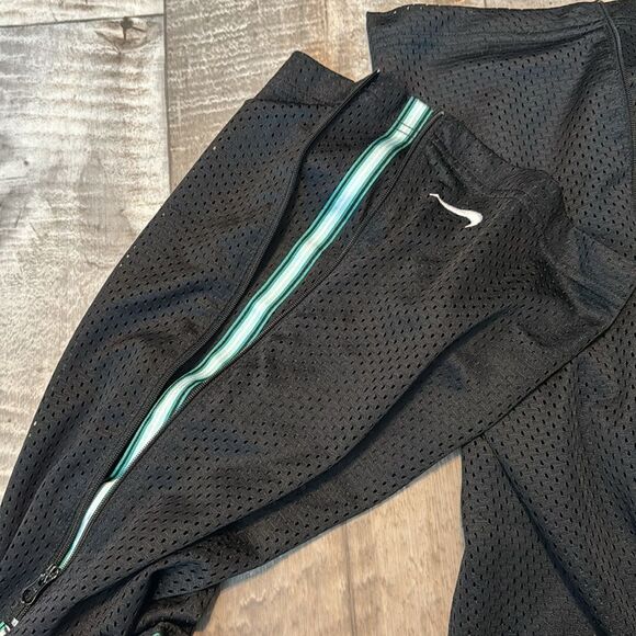 NIKE mesh Sweat pants- size XL - Picture 5 of 7